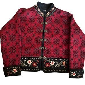 Vintage Icelandic 100% Wool Cardigan, beautiful Detail/clasps